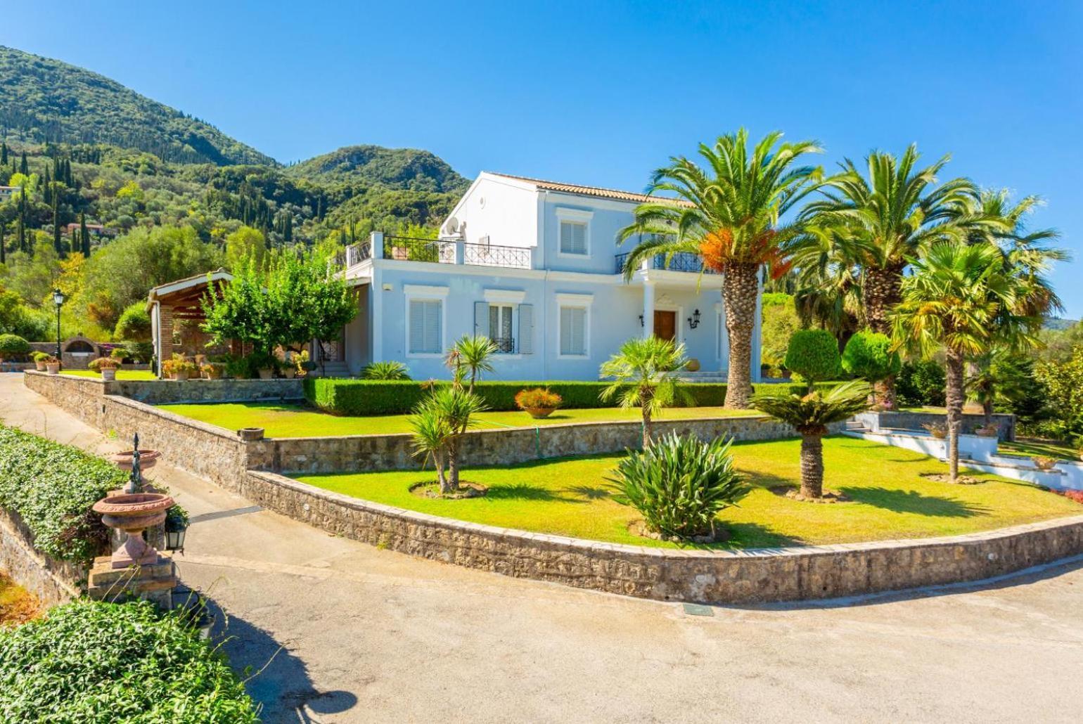 Villa Golden Tiara Agioi Deka  Exteriér fotografie