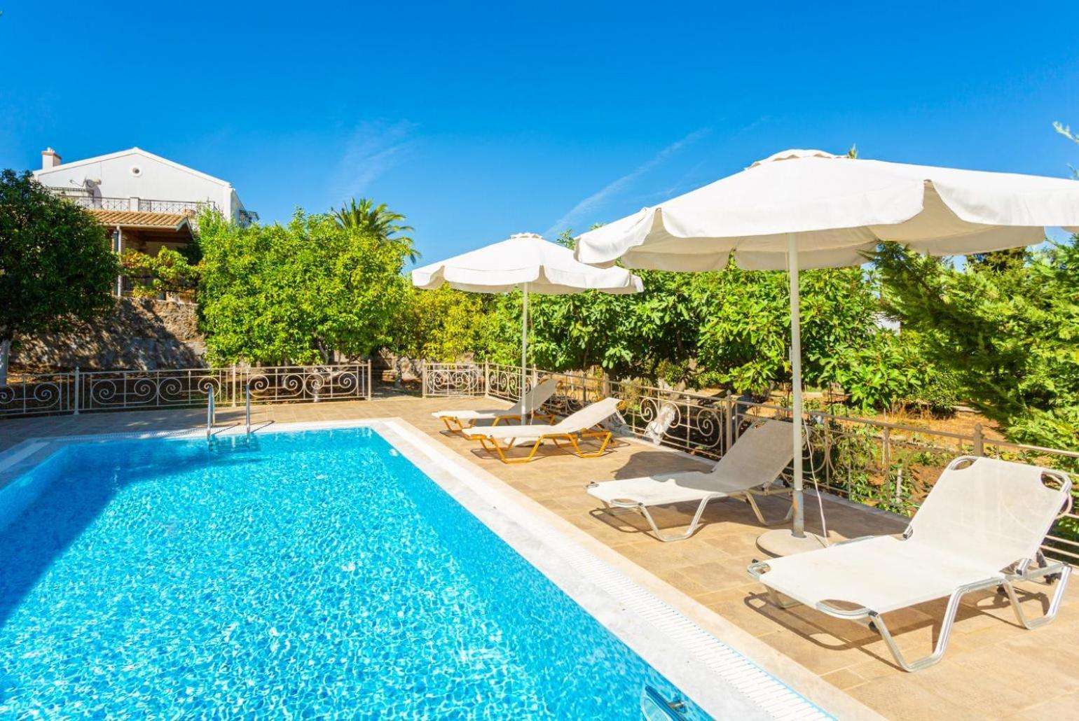 Villa Golden Tiara Agioi Deka  Exteriér fotografie
